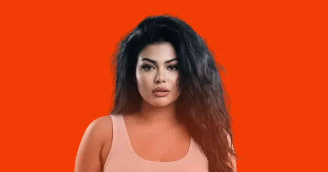 صورة الراقصة سلطانة - السيرة الذاتية والإنجازات